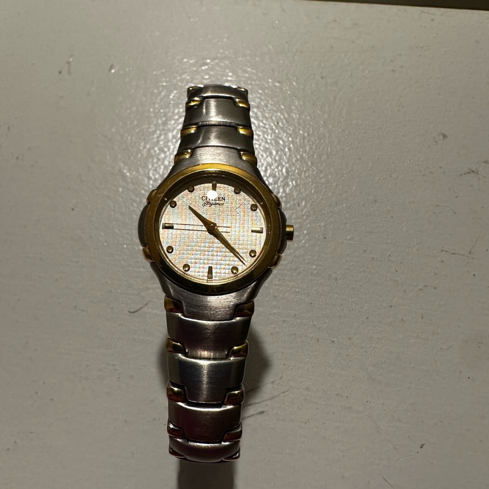 Citizen Gold and Silver Watch with White Dial